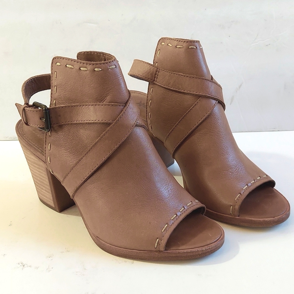 Frye Dani Pickstitch Shield Size 8.5 Lightly Worn